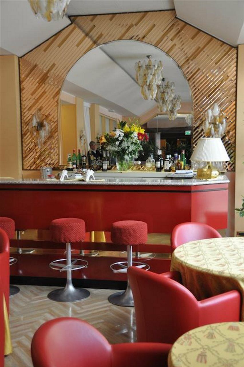 Hotel Lloyd ミラノ エクステリア 写真